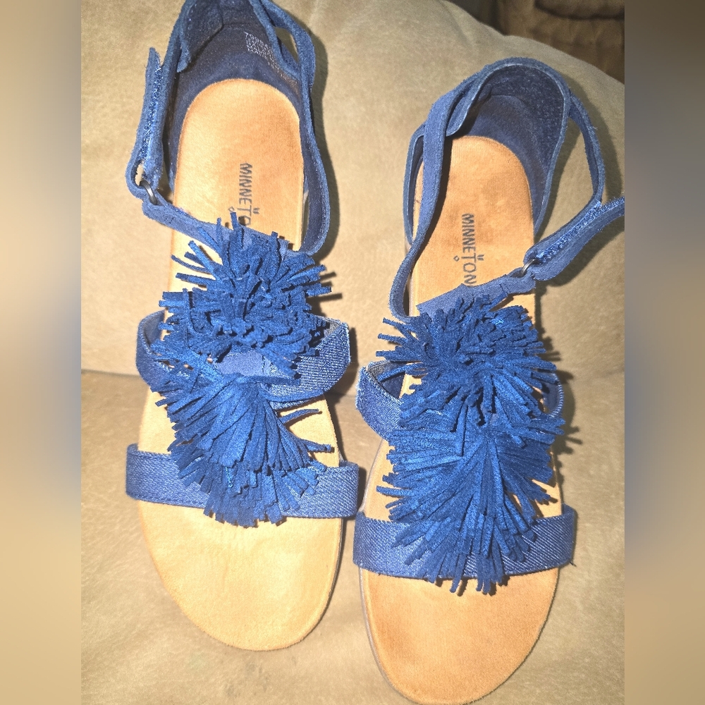 Minnetonka Desi Fringe Wedge Sandal Navy Leather Size 10 - Picture 10 of 11